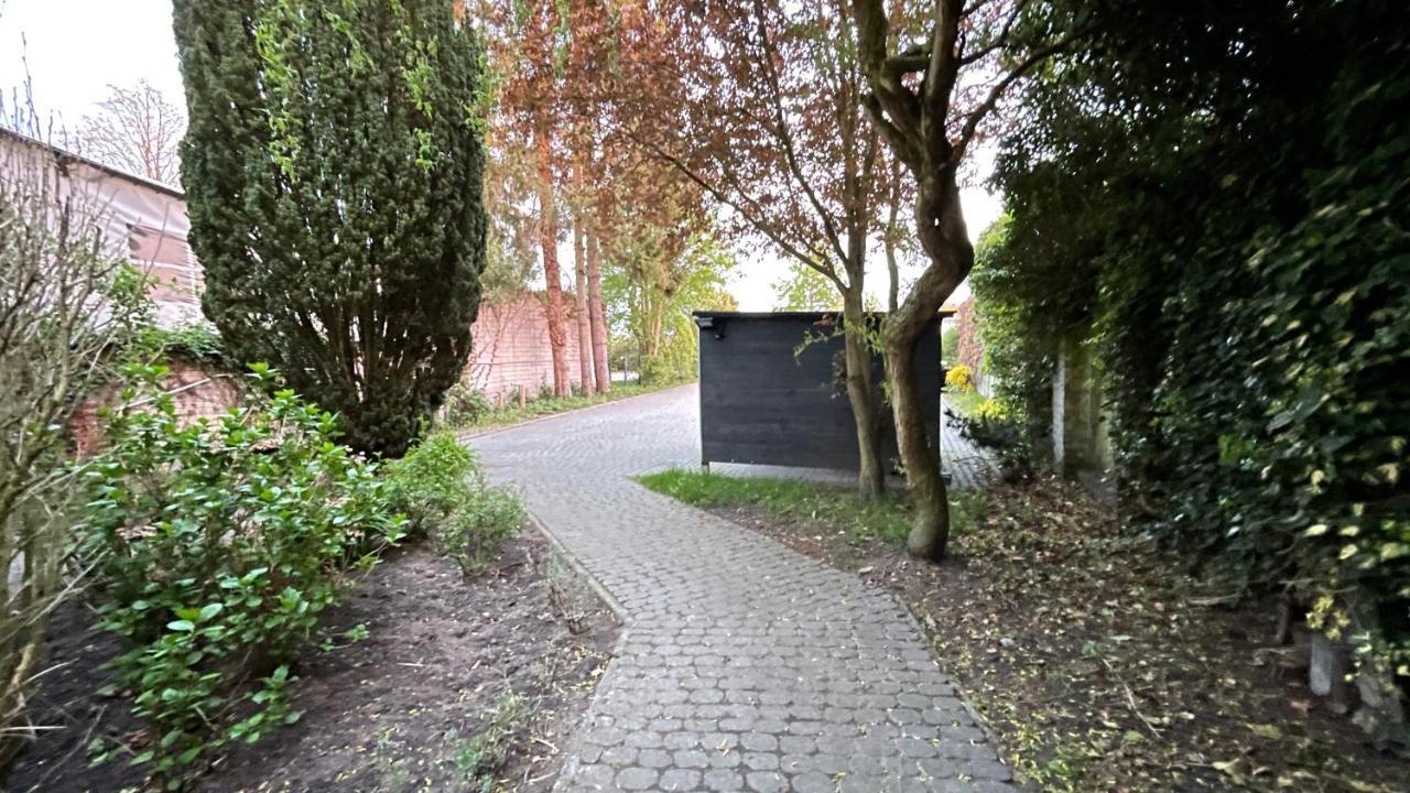 Geraeumiges City-Apartment Mit 2 Badezimmer Und Parkplaetzen D46-Og Олденбург Екстериор снимка
