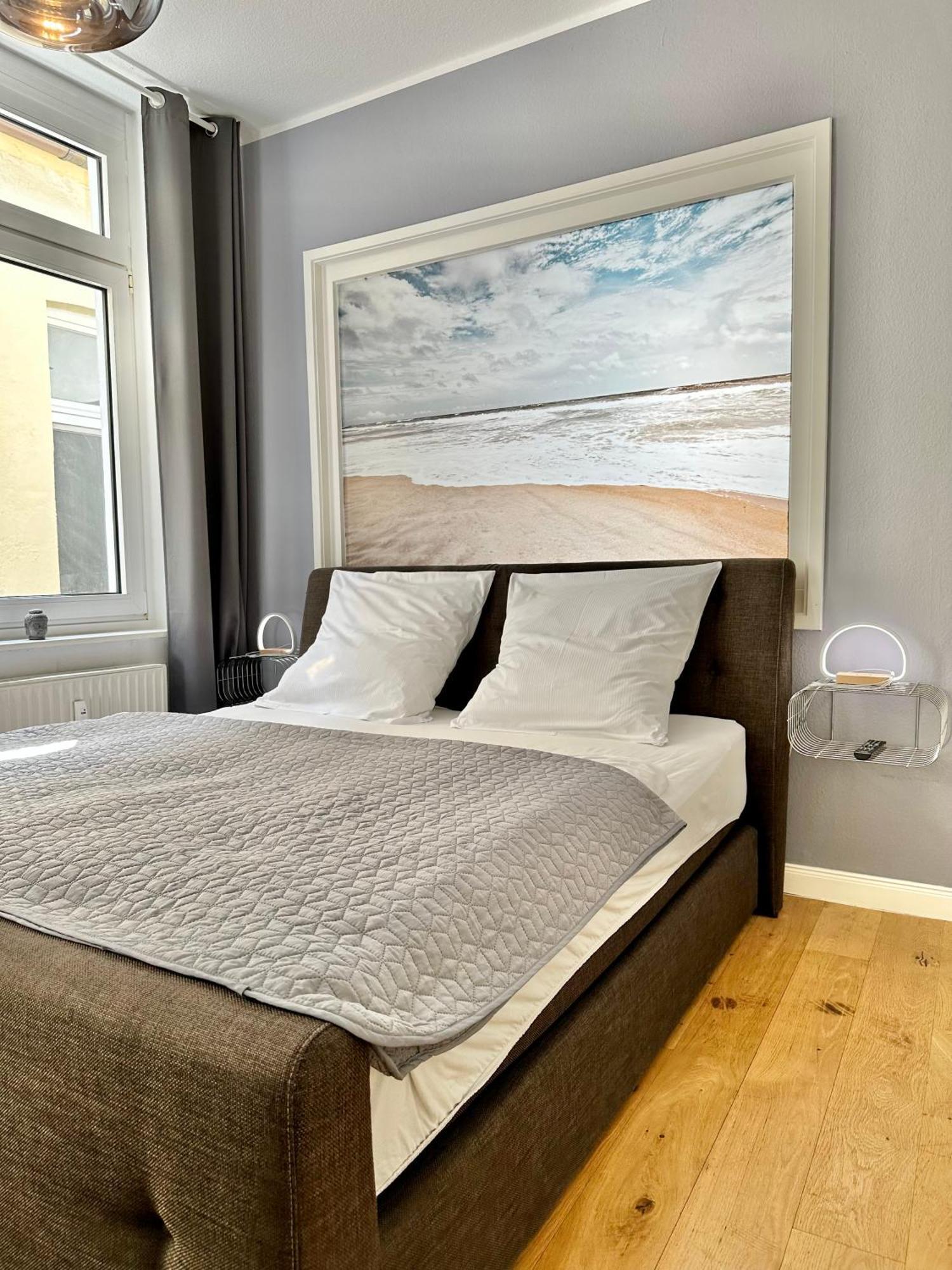 Geraeumiges City-Apartment Mit 2 Badezimmer Und Parkplaetzen D46-Og Олденбург Екстериор снимка