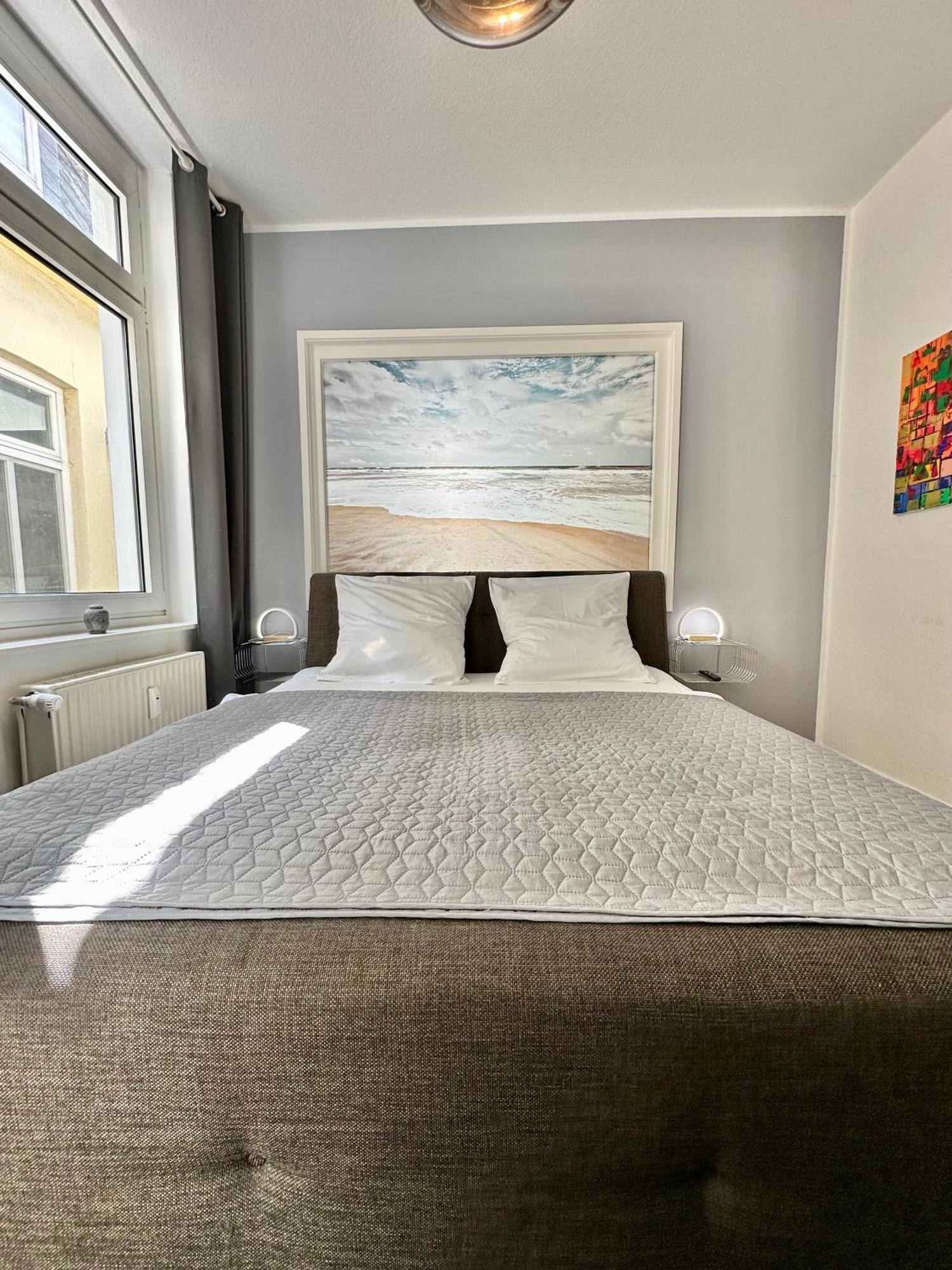 Geraeumiges City-Apartment Mit 2 Badezimmer Und Parkplaetzen D46-Og Олденбург Екстериор снимка