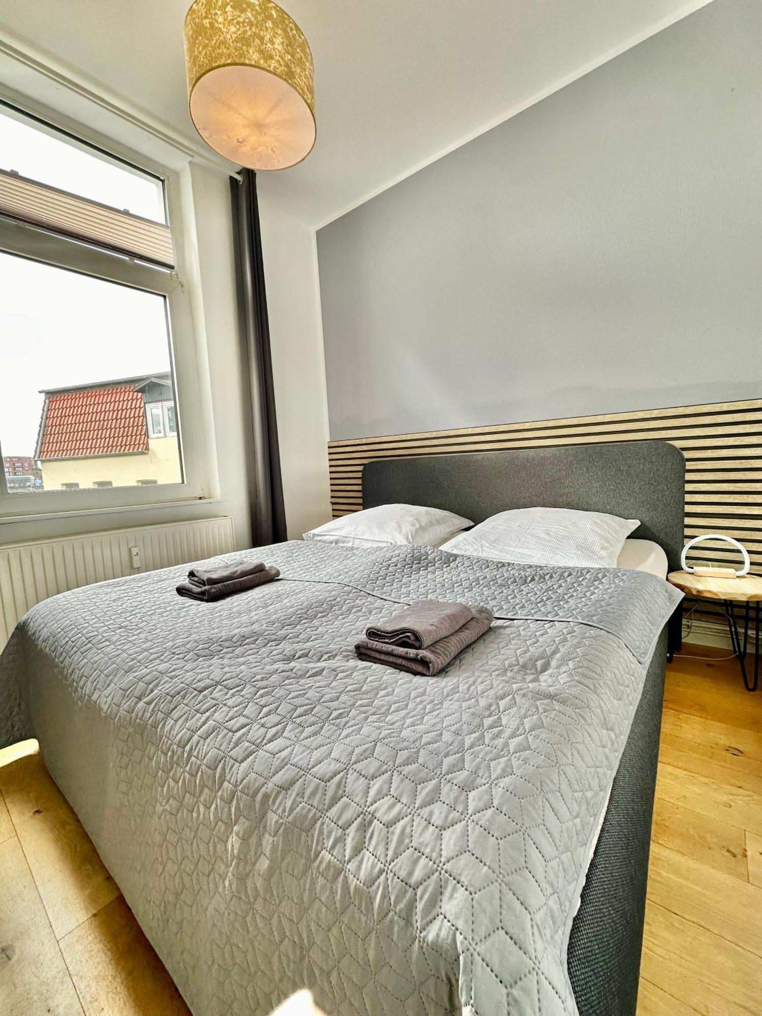 Geraeumiges City-Apartment Mit 2 Badezimmer Und Parkplaetzen D46-Og Олденбург Екстериор снимка