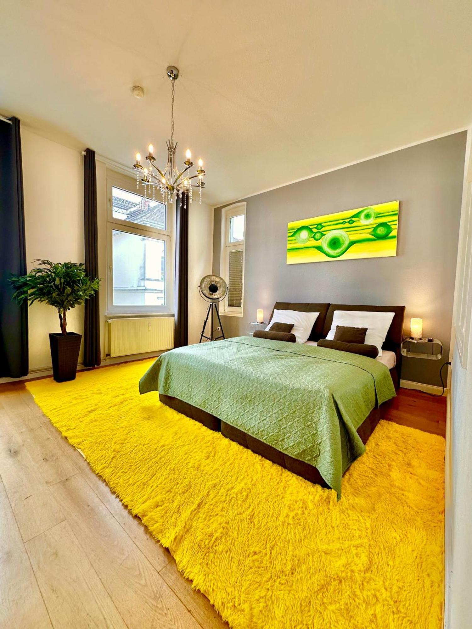 Geraeumiges City-Apartment Mit 2 Badezimmer Und Parkplaetzen D46-Og Олденбург Екстериор снимка